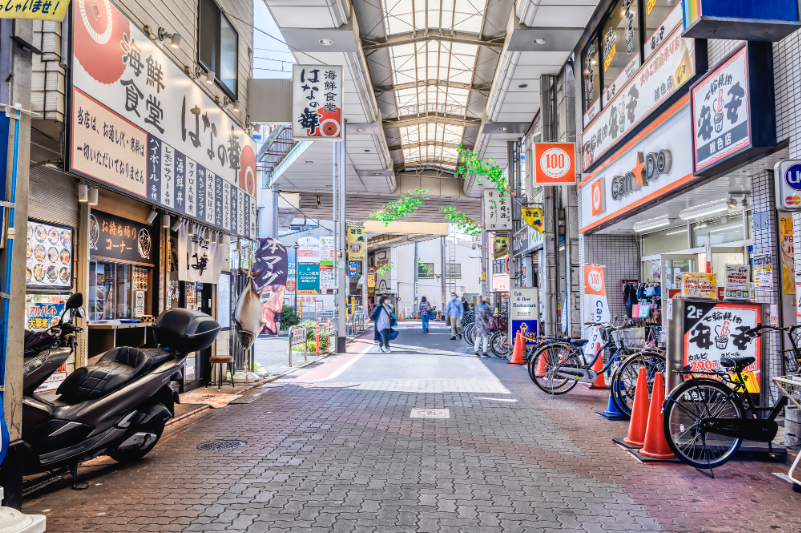 雑色駅付近の商店街