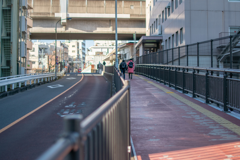 東十条駅南口前