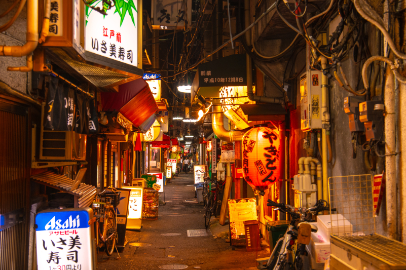 飲み屋街の風景